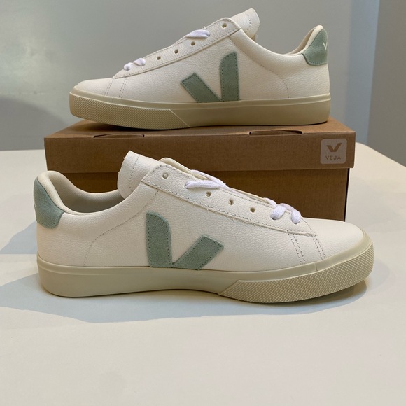 Veja Campo Sneaker Extra White/Matcha Suede sz 41EU/10US New in Box - Picture 4 of 7